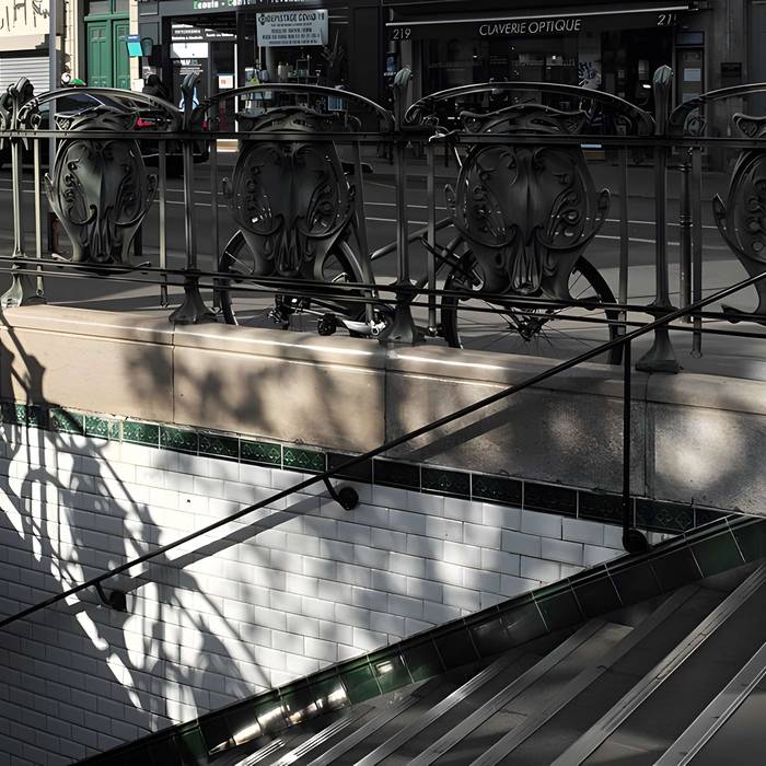 Photo de Métropolitain, station Louis-Blanc