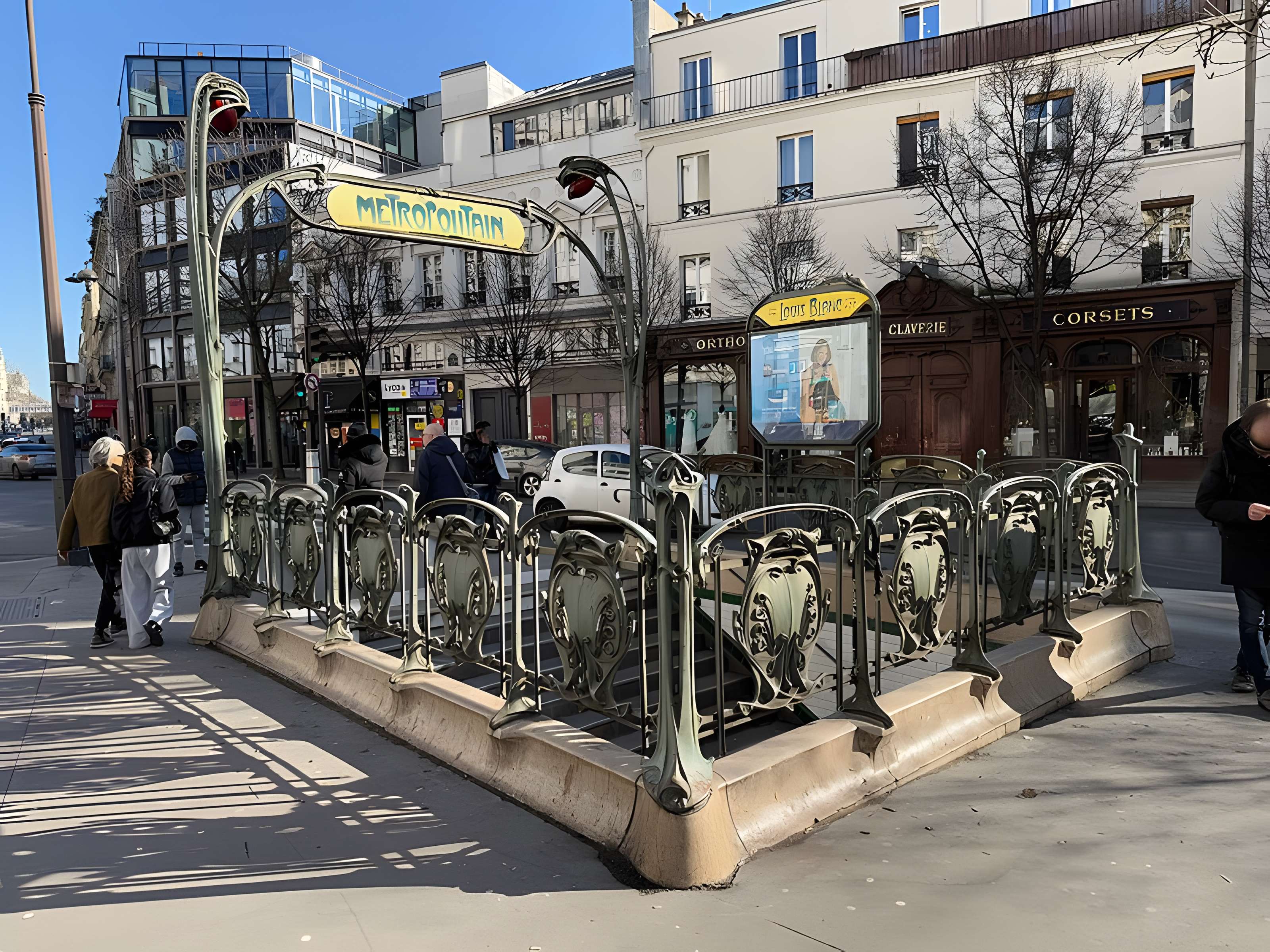 Métropolitain, station Louis-Blanc