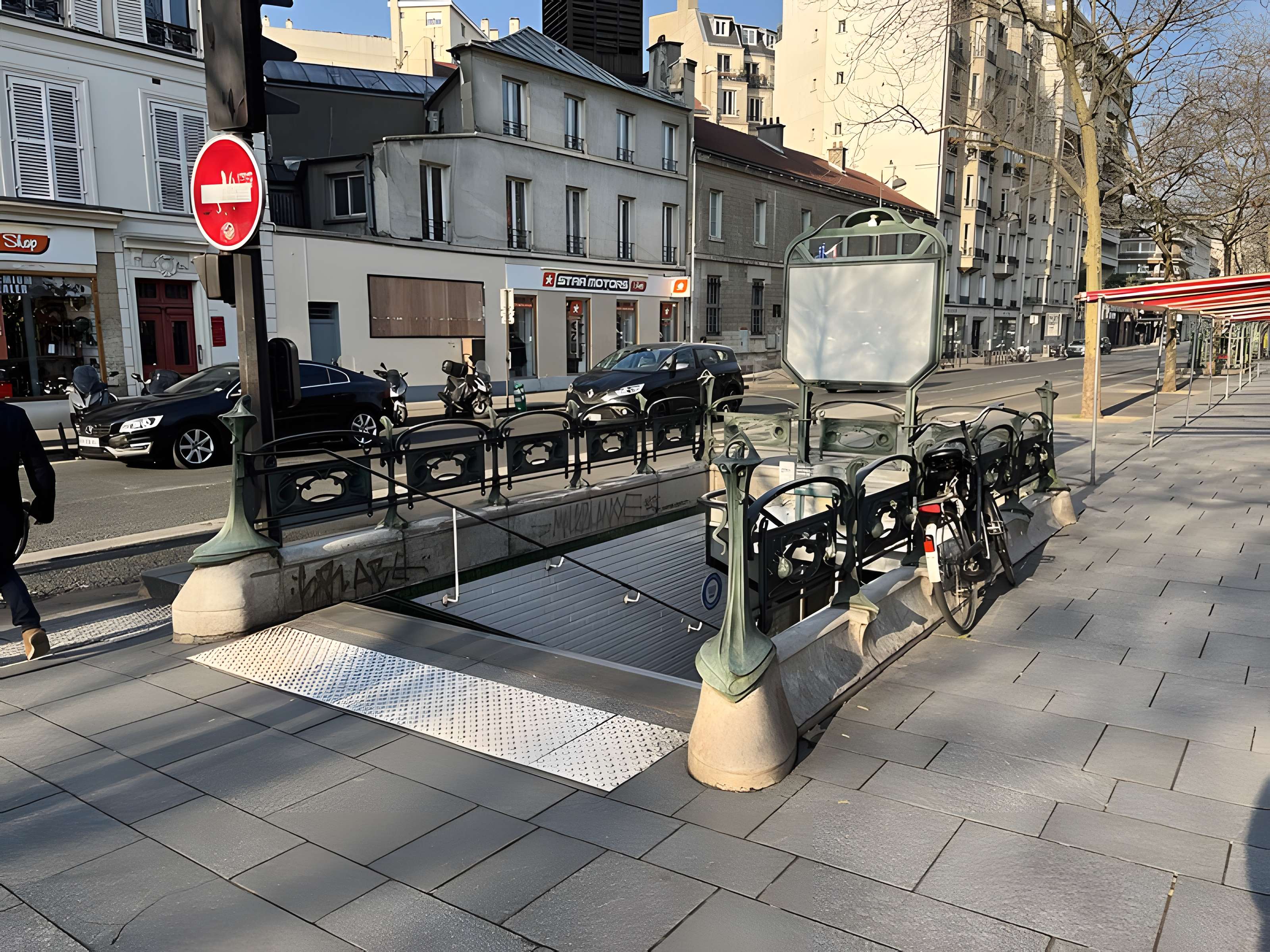 Métropolitain, station Bréguet-Sabin