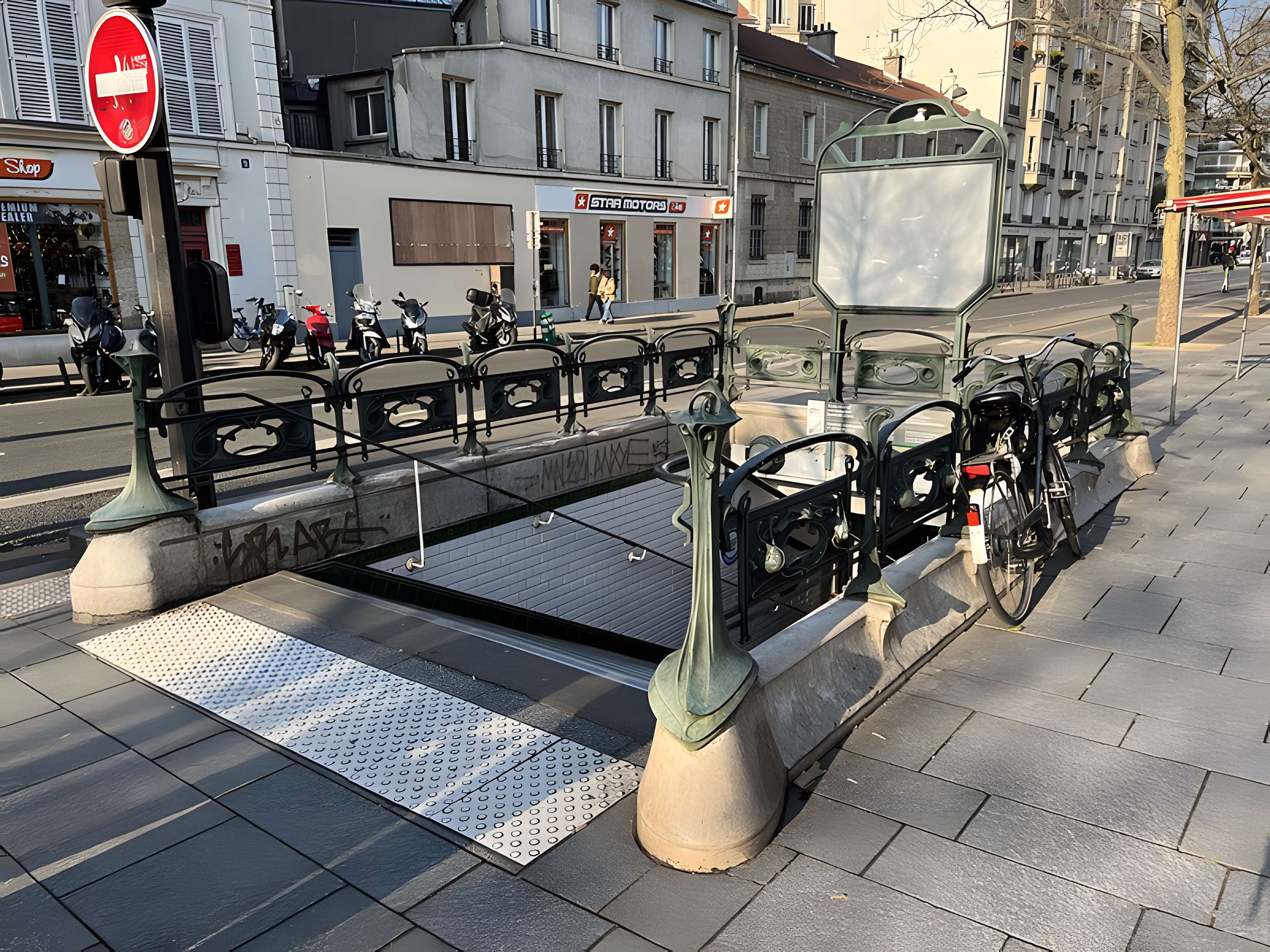 Métropolitain, station Bréguet-Sabin