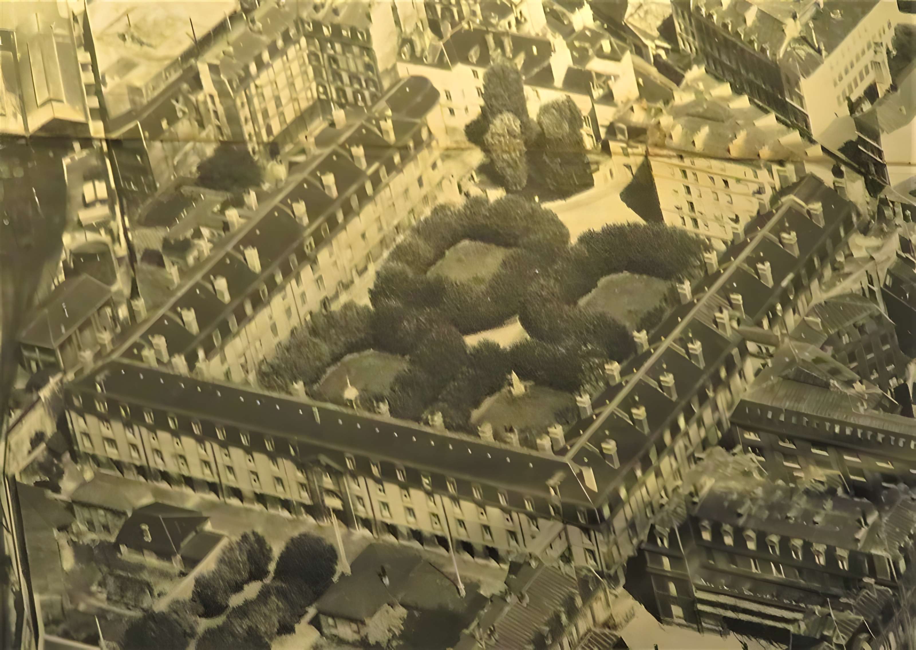 Ancienne caserne des Mousquetaires Noirs, dans l'actuel Hôpital des Quinze-Vingts (Centre d'ophtalmologie)