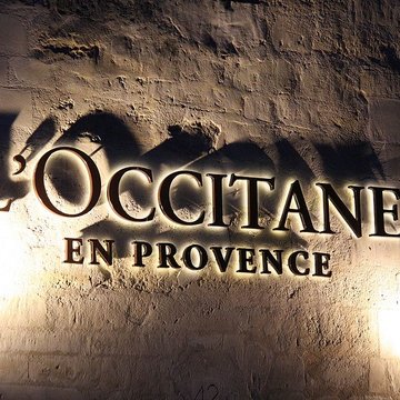 Chais et entrepôts de Bercy