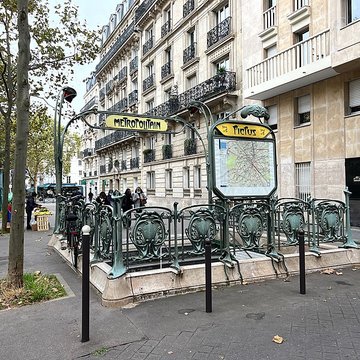 Métropolitain, station Daumesnil
