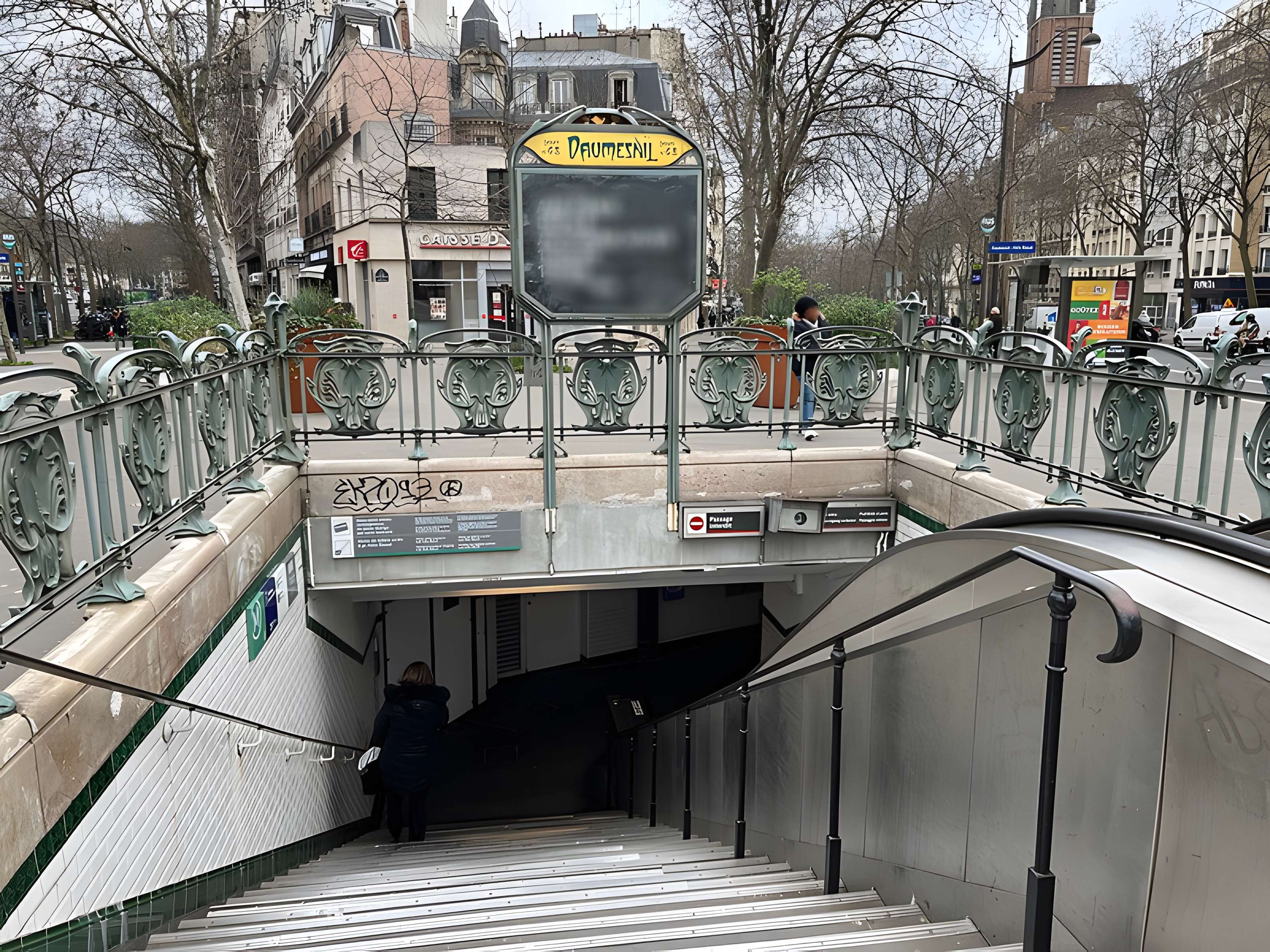 Métropolitain, station Daumesnil