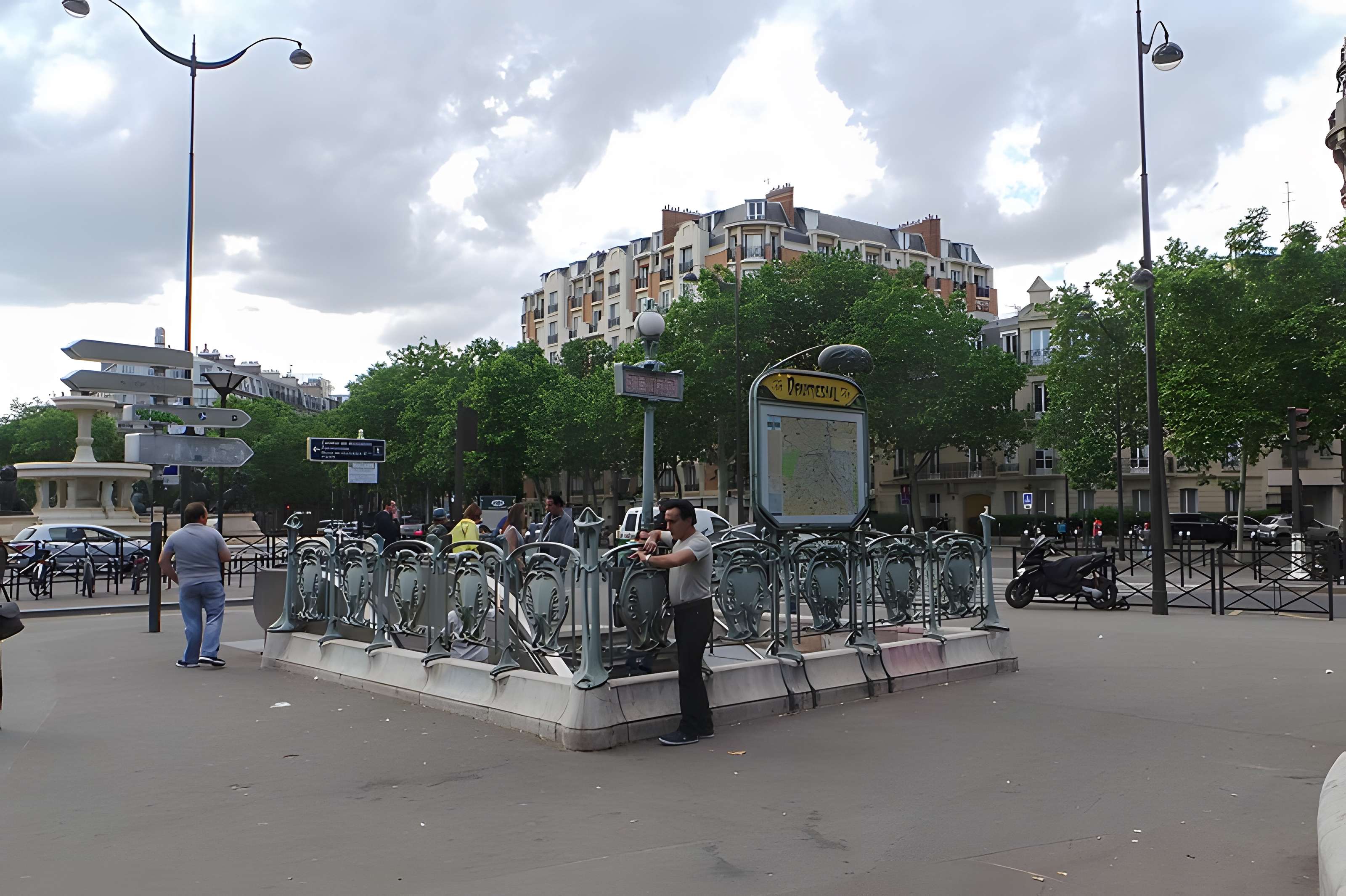 Métropolitain, station Daumesnil