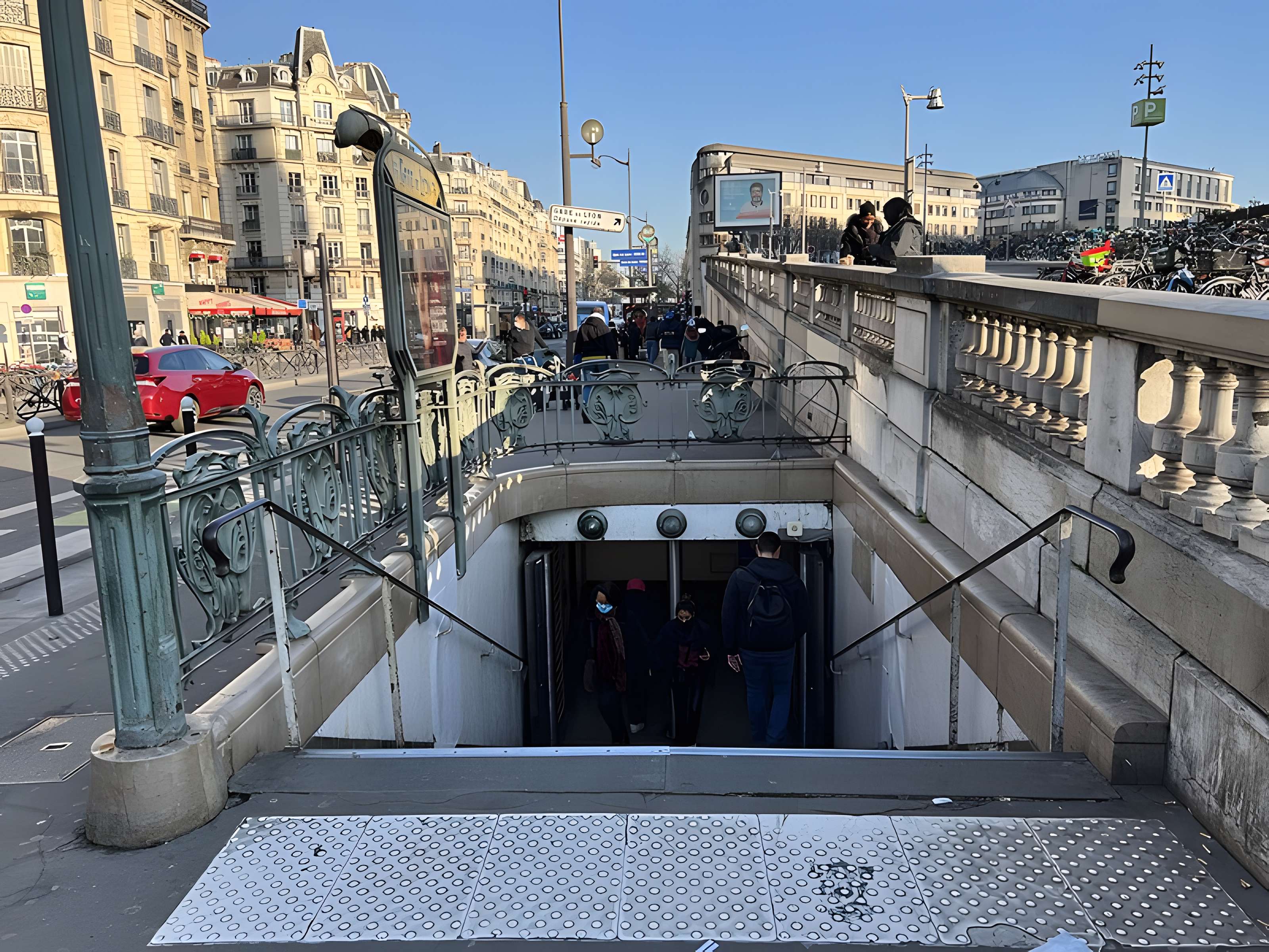 Métropolitain, station Daumesnil