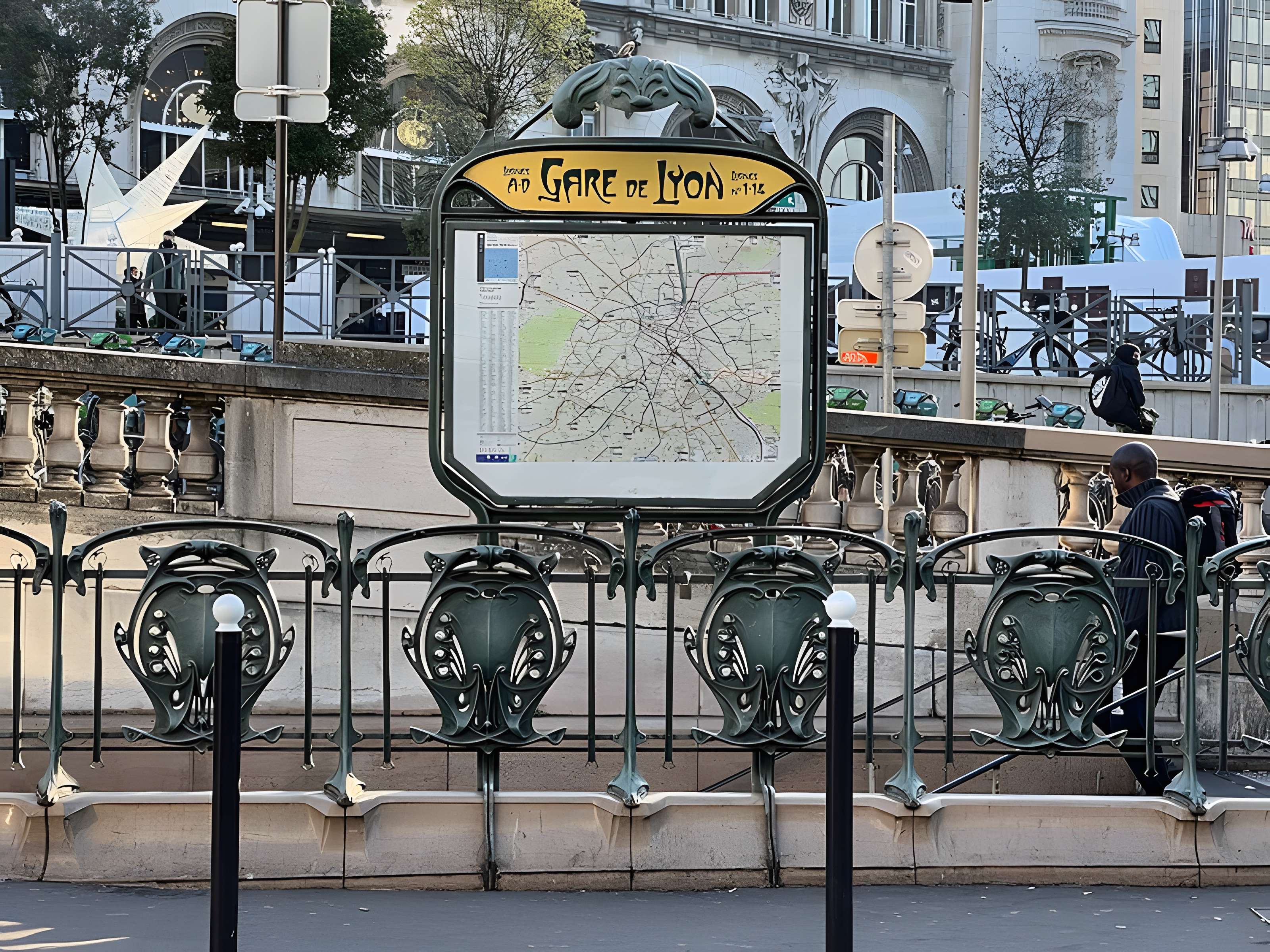 Métropolitain, station Daumesnil