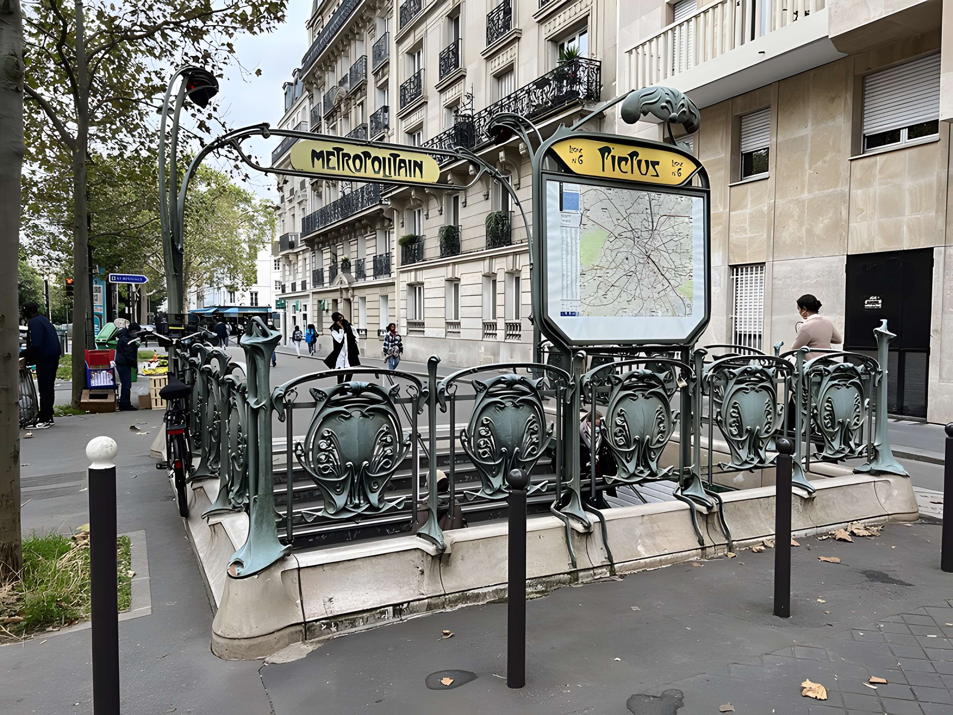 Métropolitain, station Daumesnil