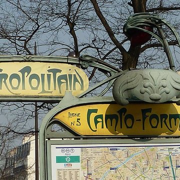 Métropolitain, station Campo-Formio