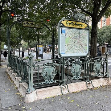 Métropolitain, station Campo-Formio