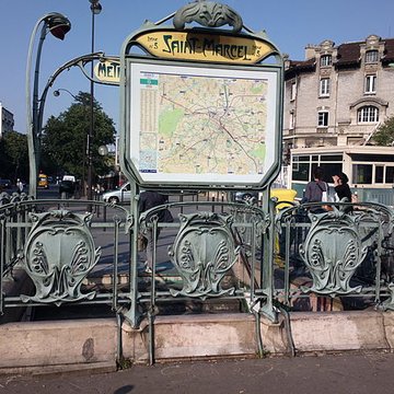 Métropolitain, station Campo-Formio