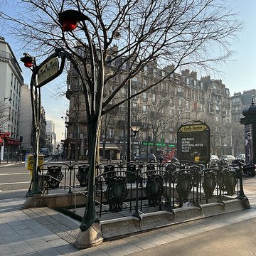Métropolitain, station Campo-Formio