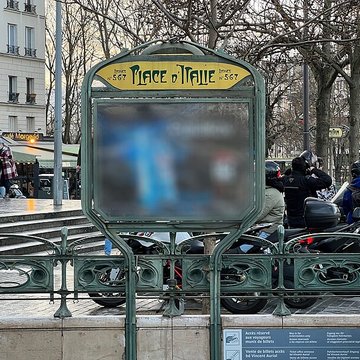 Métropolitain, station Campo-Formio
