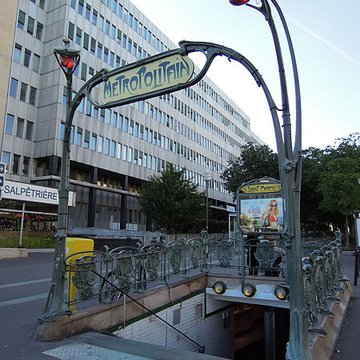 Métropolitain, station Campo-Formio