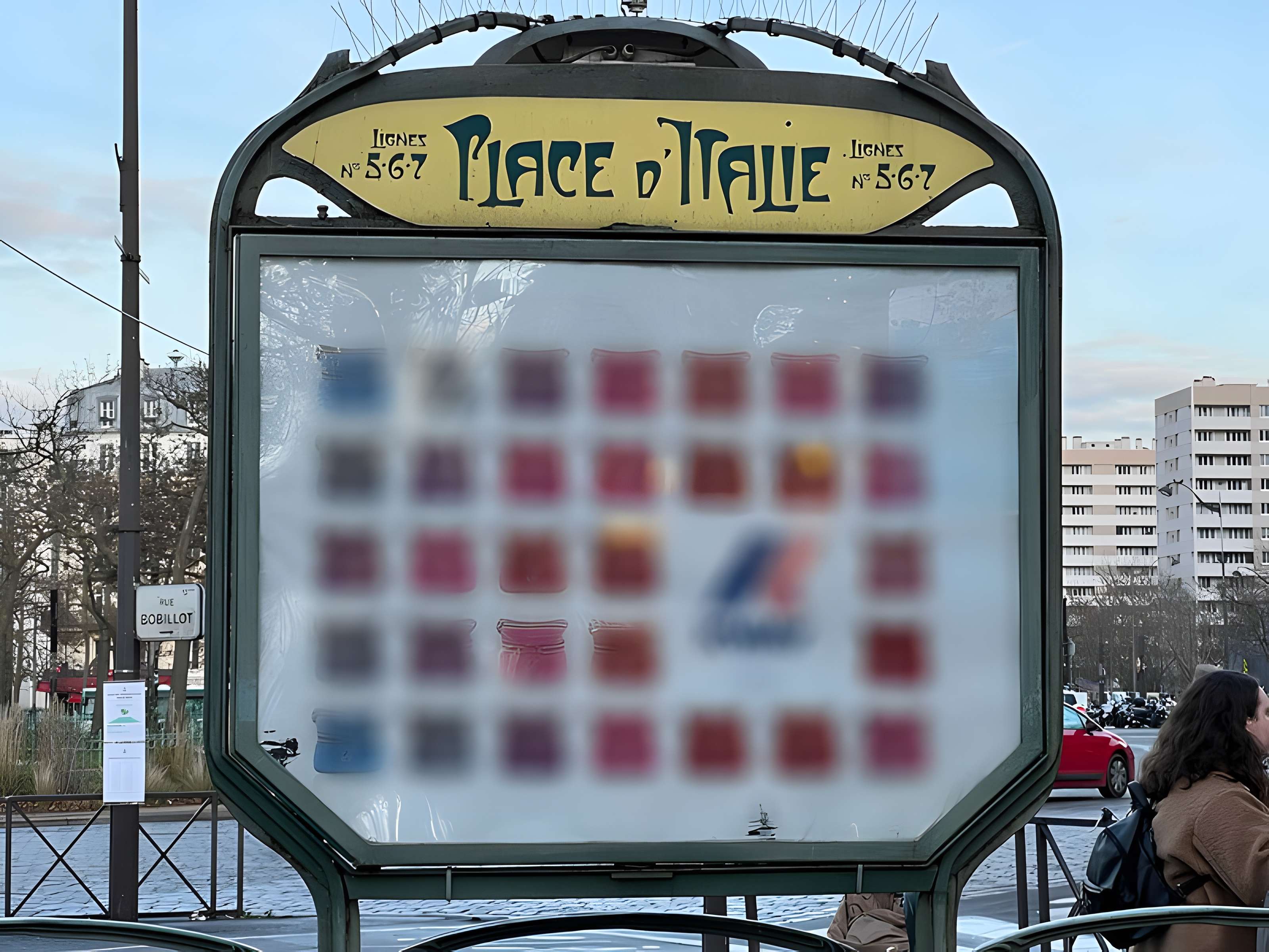 Métropolitain, station Campo-Formio