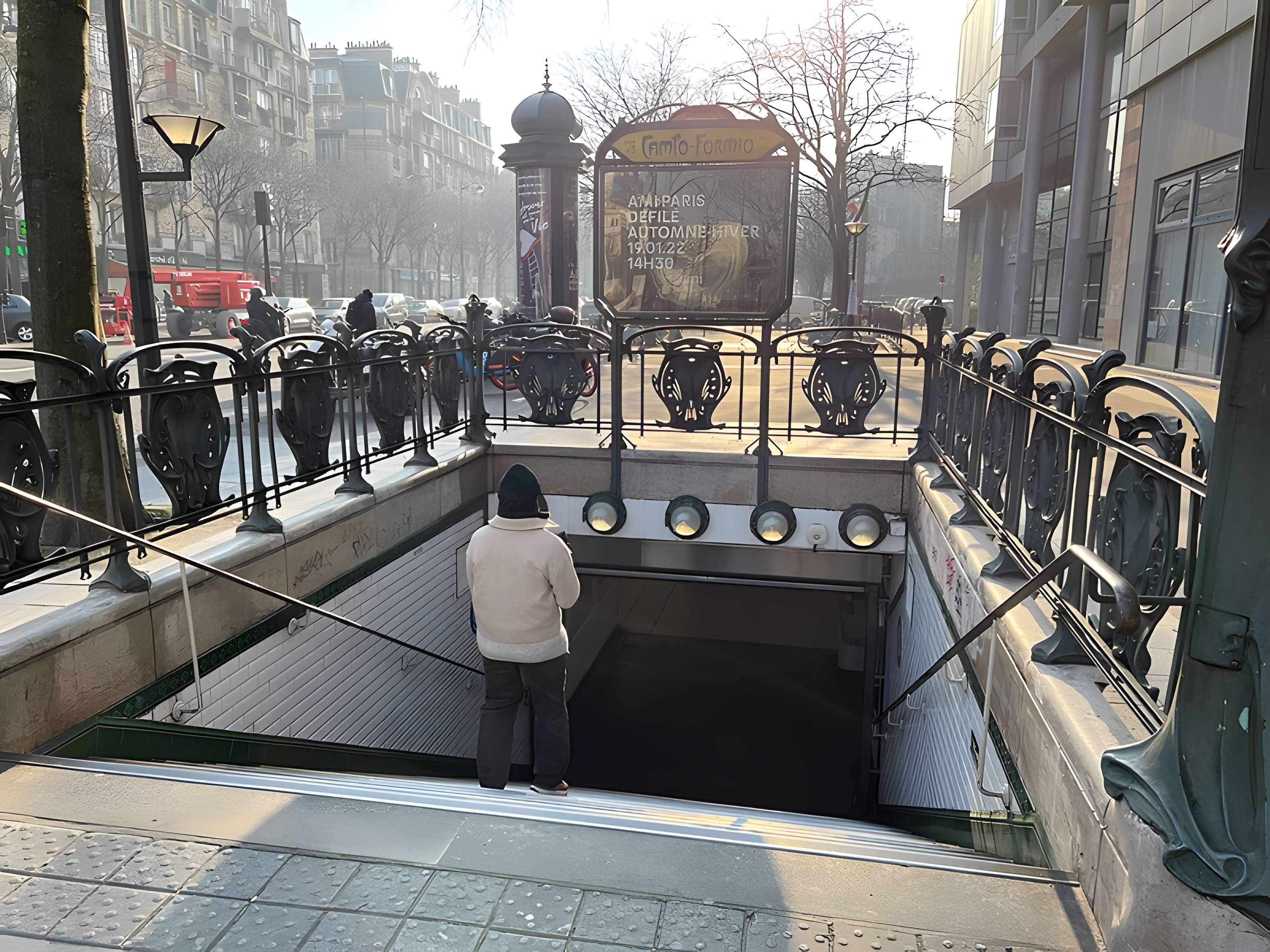 Métropolitain, station Campo-Formio