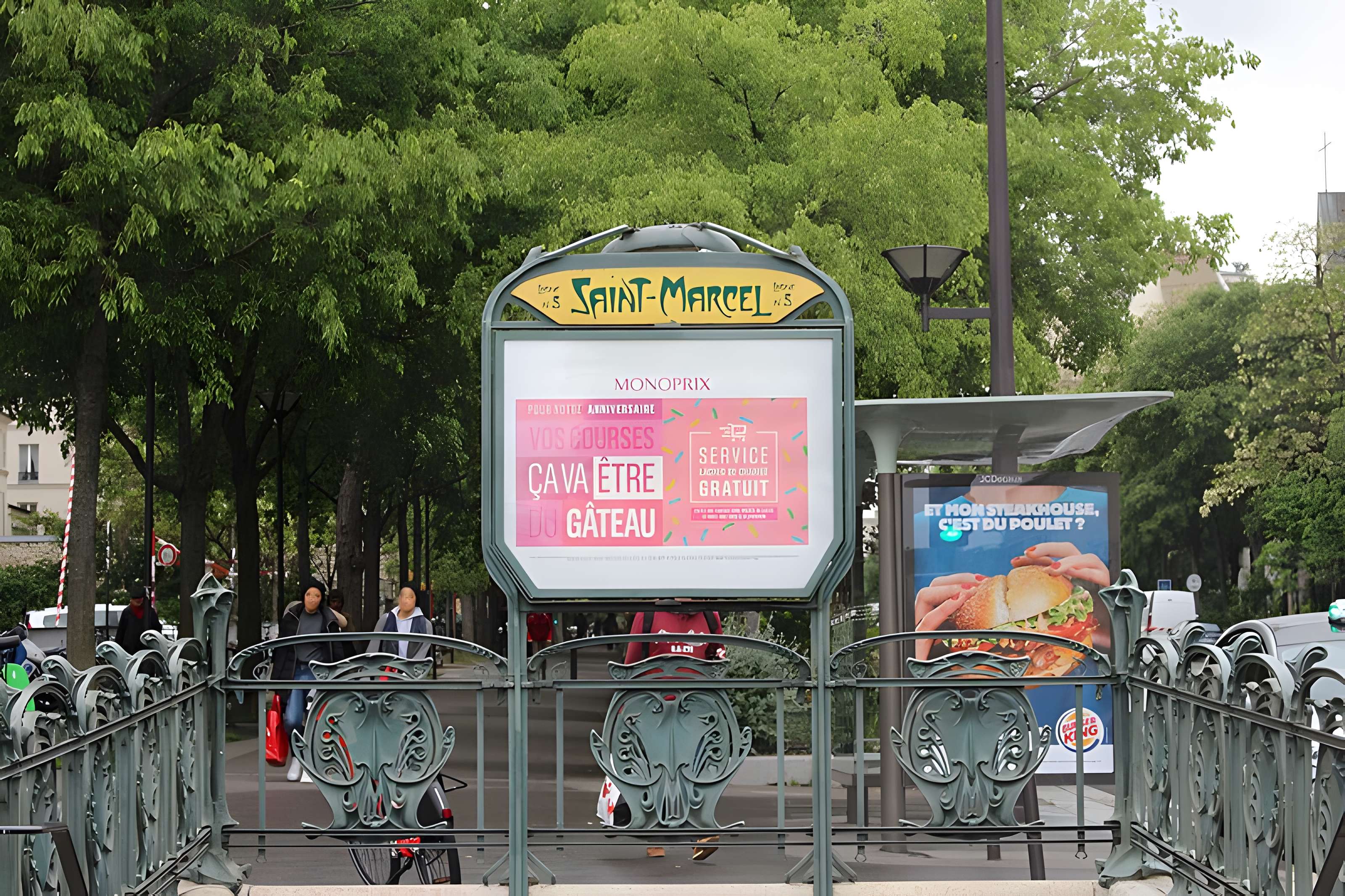 Métropolitain, station Campo-Formio