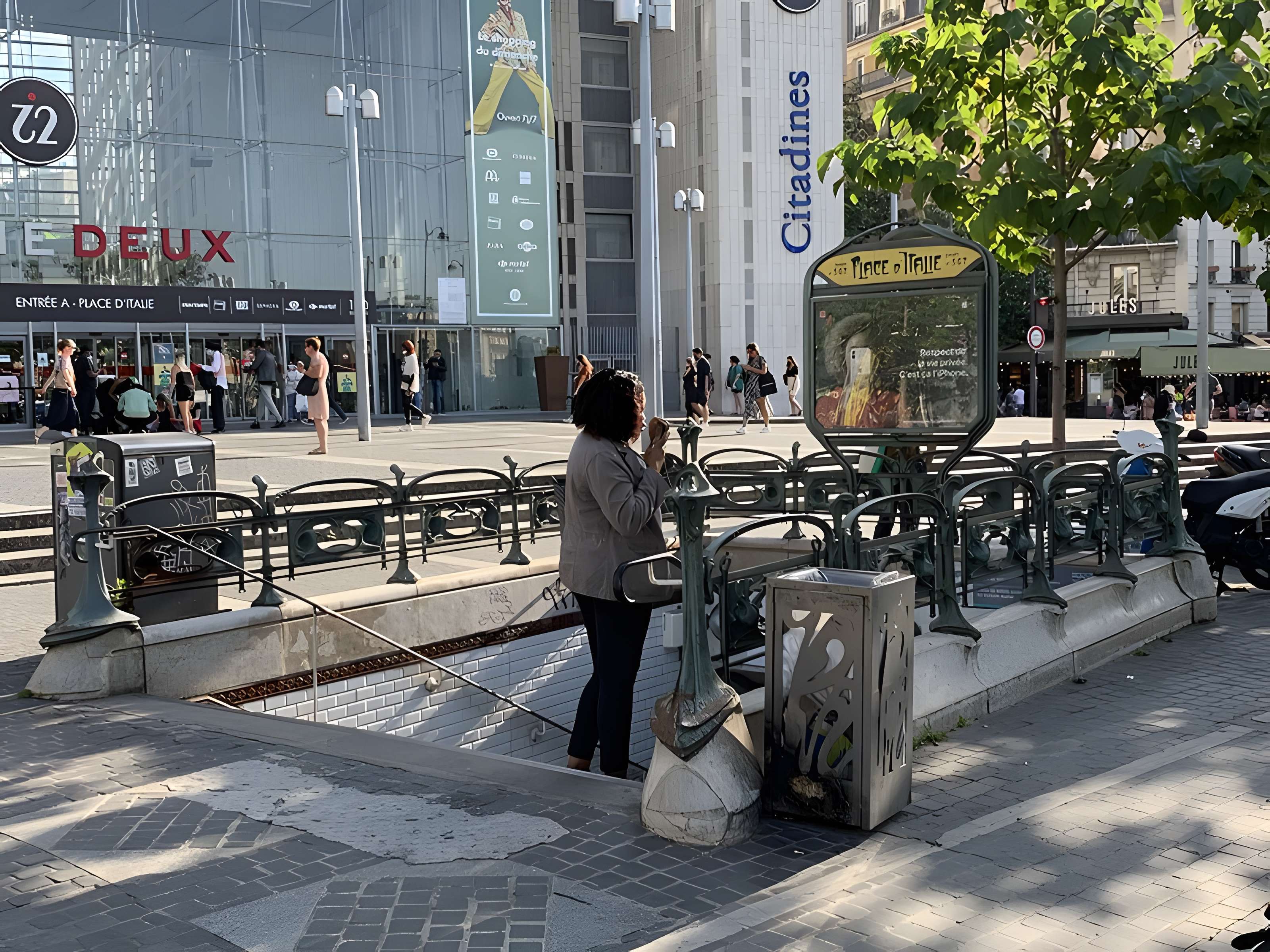 Métropolitain, station Campo-Formio