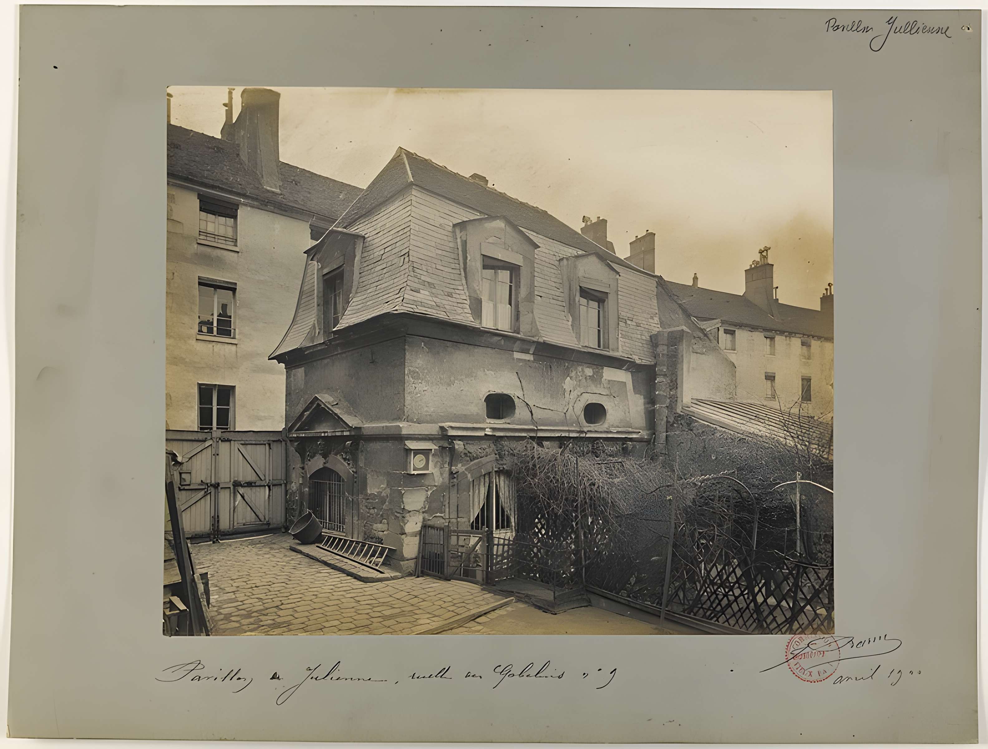 Pavillon Jean de Julienne