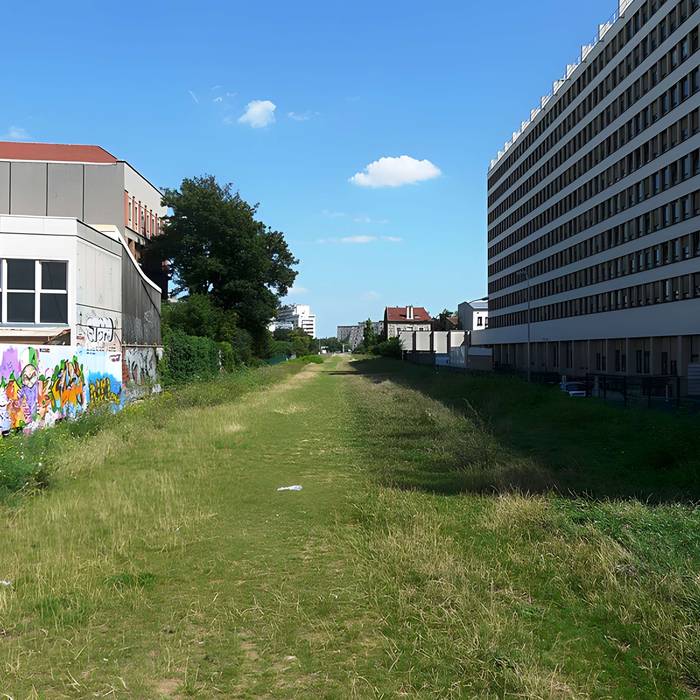 Photo de Ancien aqueduc des eaux de Rungis ou aqueduc Médicis également sur communes de Rungis, Arcueil, Fresnes, Cachan, LHay-les-Roses, Gentilly, dans le Val-de-Marne