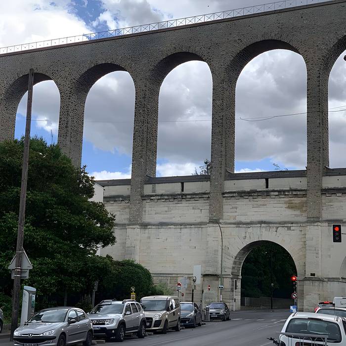 Photo de Ancien aqueduc des eaux de Rungis ou aqueduc Médicis également sur communes de Rungis, Arcueil, Fresnes, Cachan, LHay-les-Roses, Gentilly, dans le Val-de-Marne