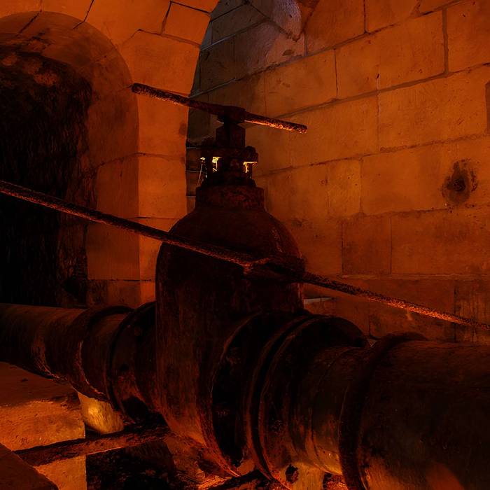 Photo de Ancien aqueduc des eaux de Rungis ou aqueduc Médicis également sur communes de Rungis, Arcueil, Fresnes, Cachan, LHay-les-Roses, Gentilly, dans le Val-de-Marne