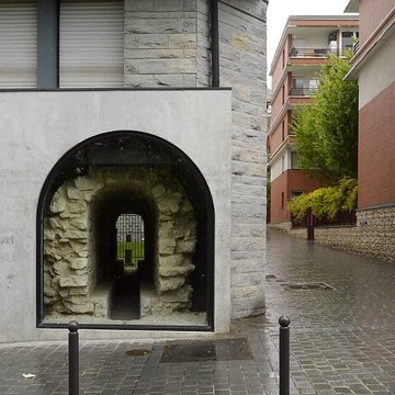 Ancien aqueduc des eaux de Rungis ou aqueduc Médicis également sur communes de Rungis, Arcueil, Fresnes, Cachan, LHay-les-Roses, Gentilly, dans le Val-de-Marne