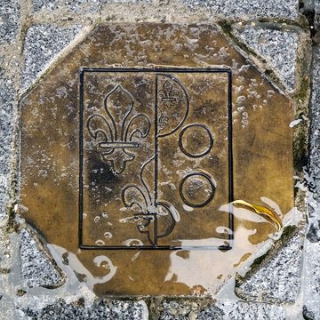 Ancien aqueduc des eaux de Rungis ou aqueduc Médicis également sur communes de Rungis, Arcueil, Fresnes, Cachan, LHay-les-Roses, Gentilly, dans le Val-de-Marne