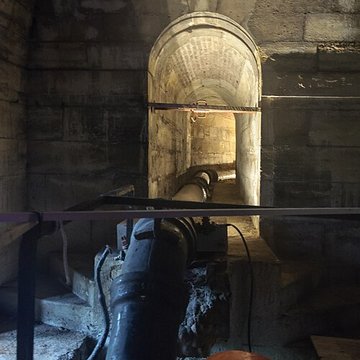 Ancien aqueduc des eaux de Rungis ou aqueduc Médicis également sur communes de Rungis, Arcueil, Fresnes, Cachan, LHay-les-Roses, Gentilly, dans le Val-de-Marne