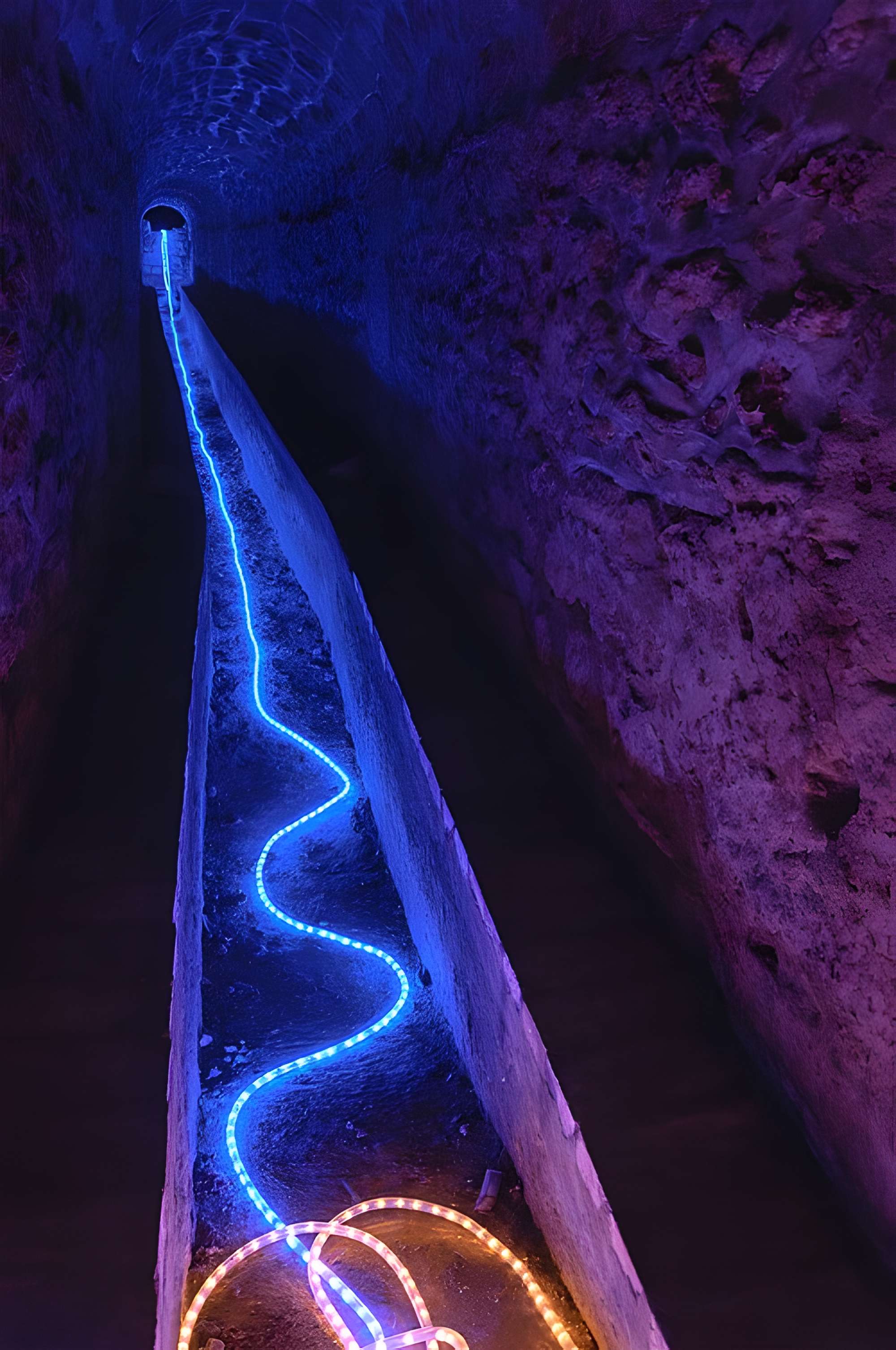 Ancien aqueduc des eaux de Rungis ou aqueduc Médicis (également sur communes de Rungis, Arcueil, Fresnes, Cachan, L'Hay-les-Roses, Gentilly, dans le Val-de-Marne)