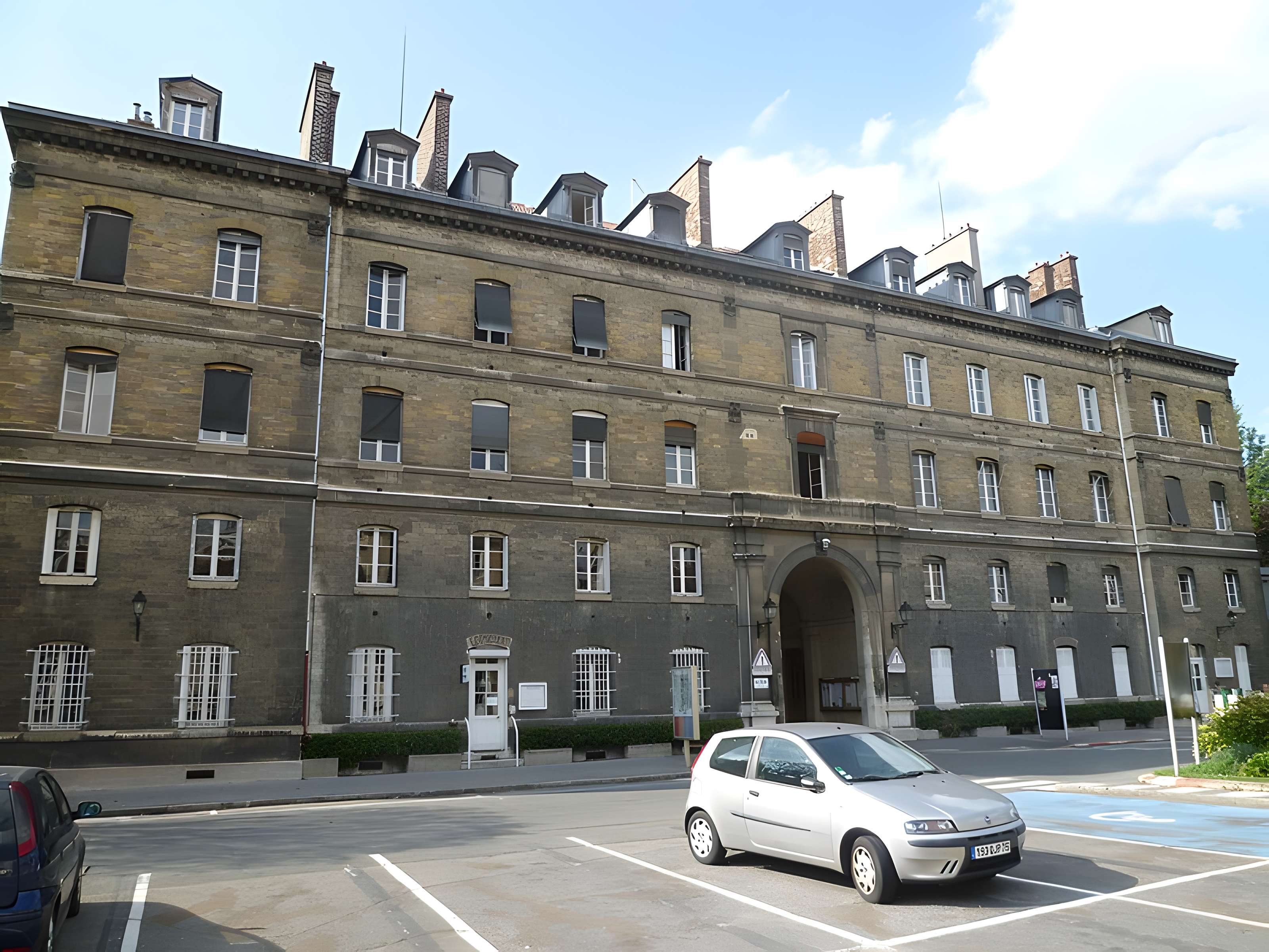 Ancien hôpital de la Santé ou hôpital Sainte-Anne