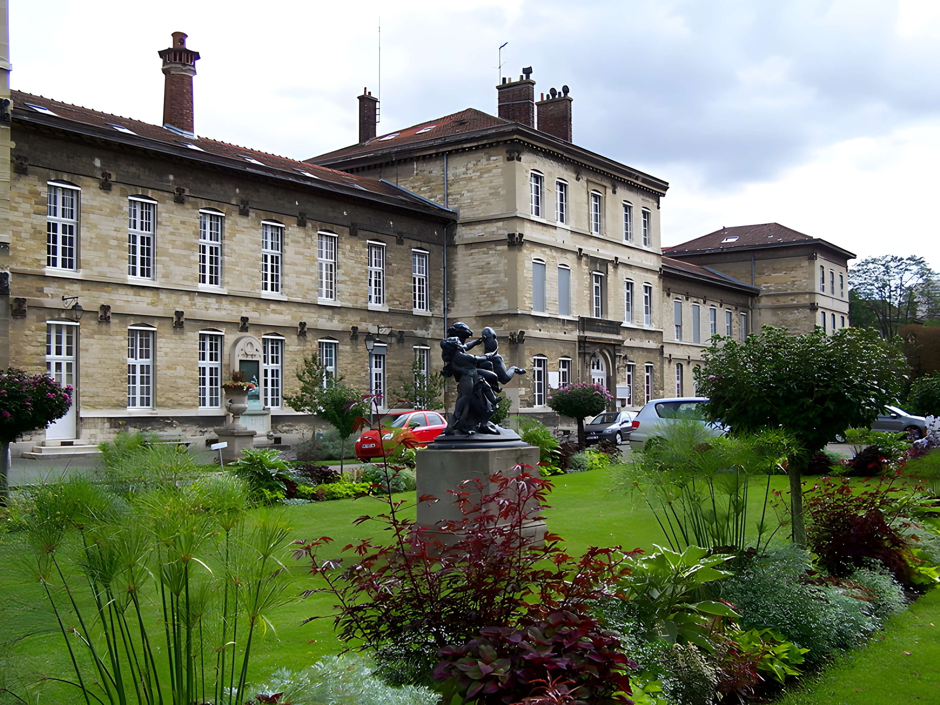 Ancien hôpital de la Santé ou hôpital Sainte-Anne