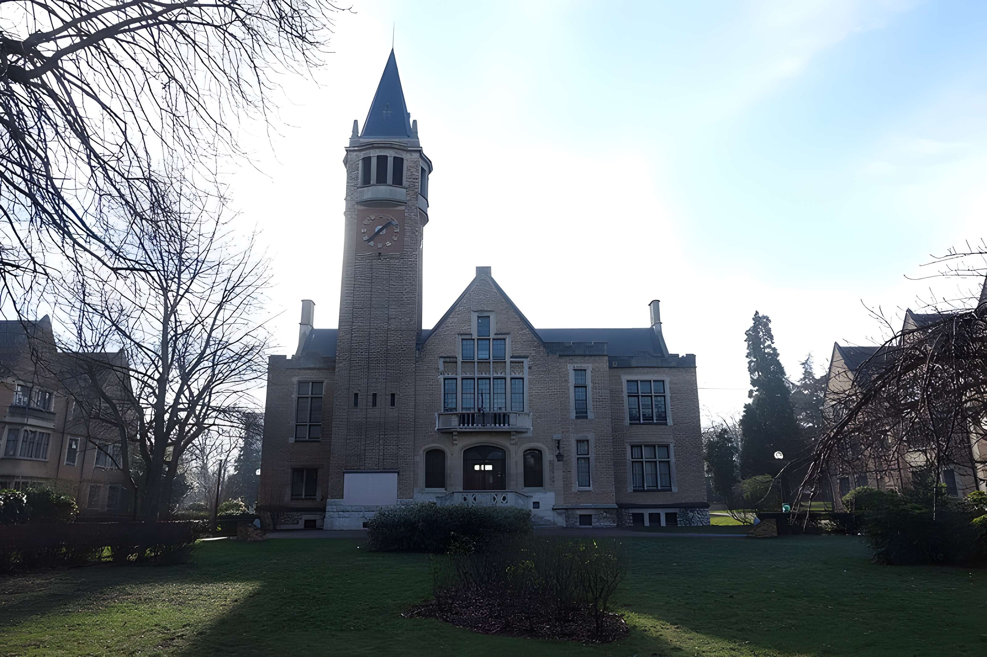 Cité Internationale Universitaire de Paris : Fondation Deutsch de la Meurthe