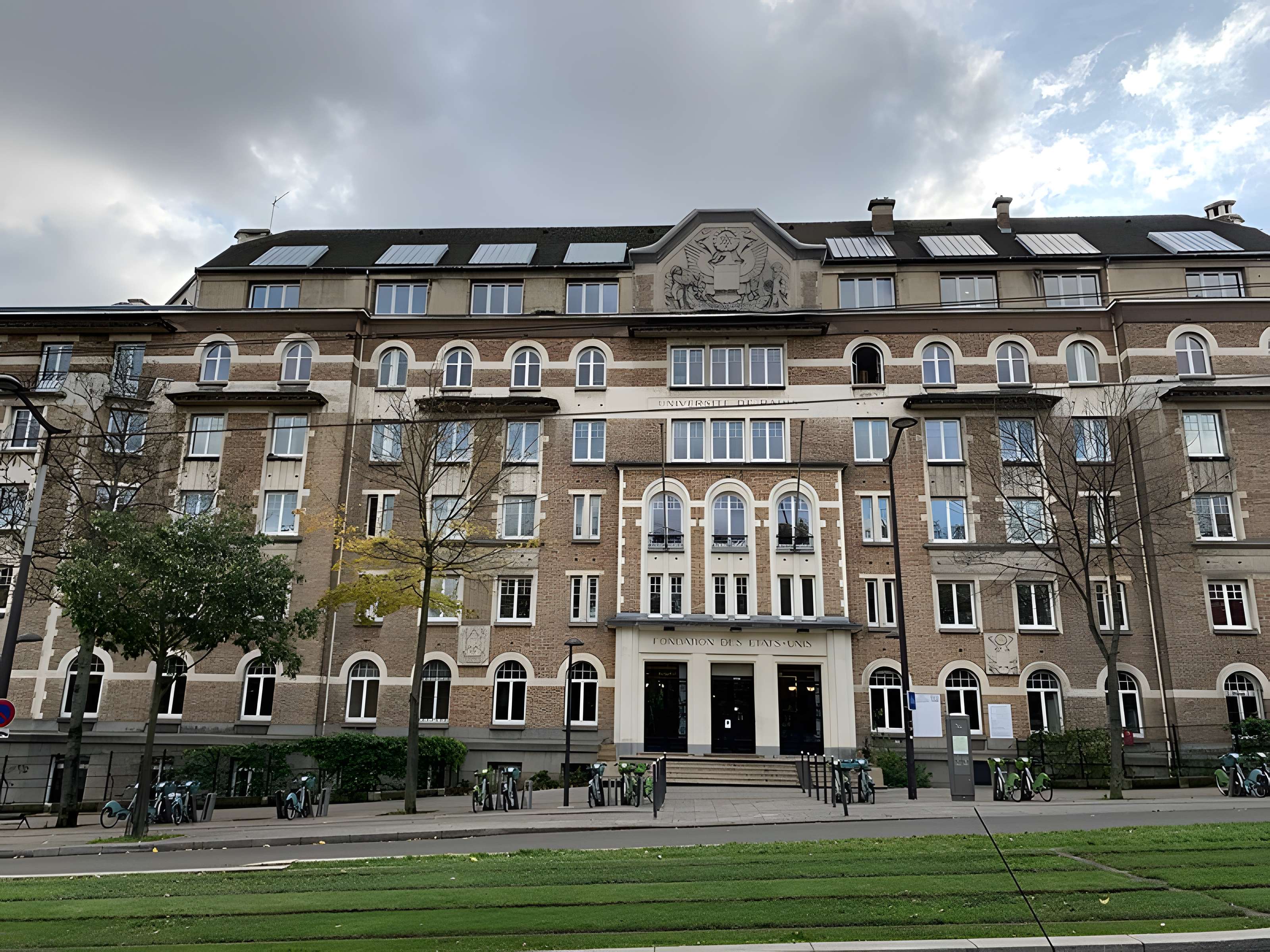 Cité Internationale Universitaire de Paris : Fondation Deutsch de la Meurthe