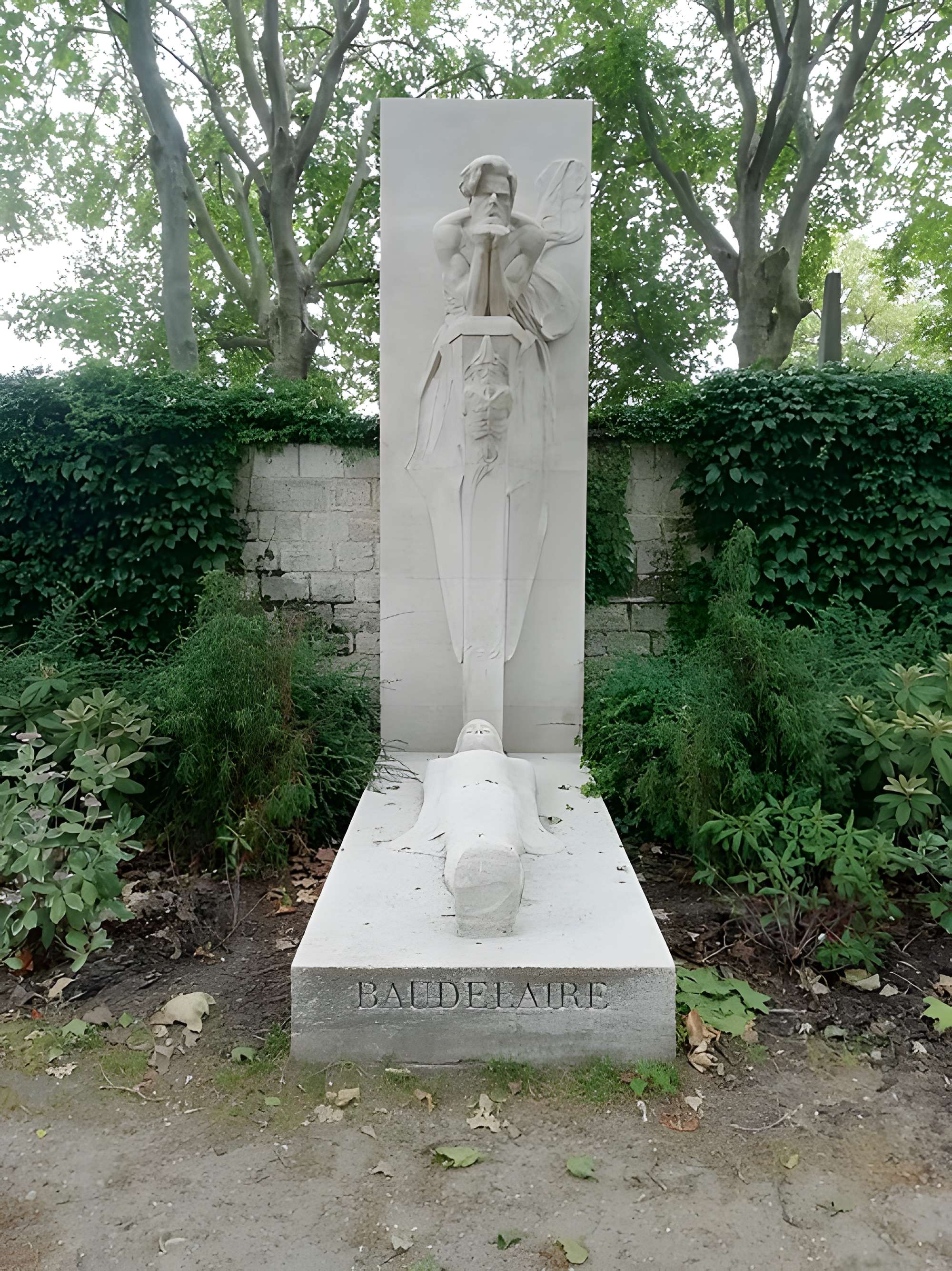 Cénotaphe de Charles Baudelaire