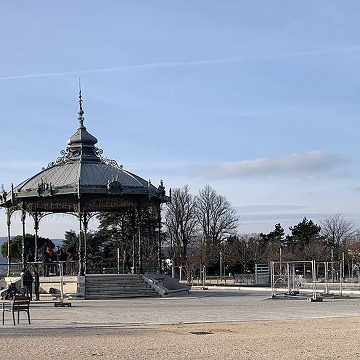 Photo de Kiosque Peynet de Valence