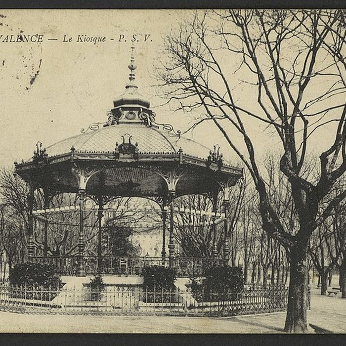 Photo de Kiosque Peynet de Valence