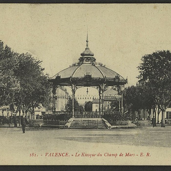 Photo de Kiosque Peynet de Valence