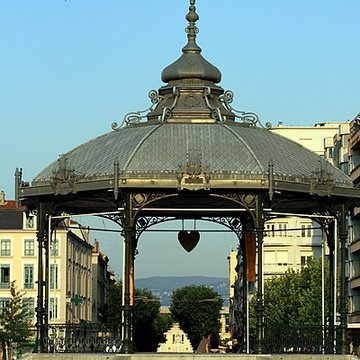 Kiosque Peynet de Valence