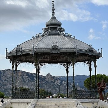 Kiosque Peynet de Valence
