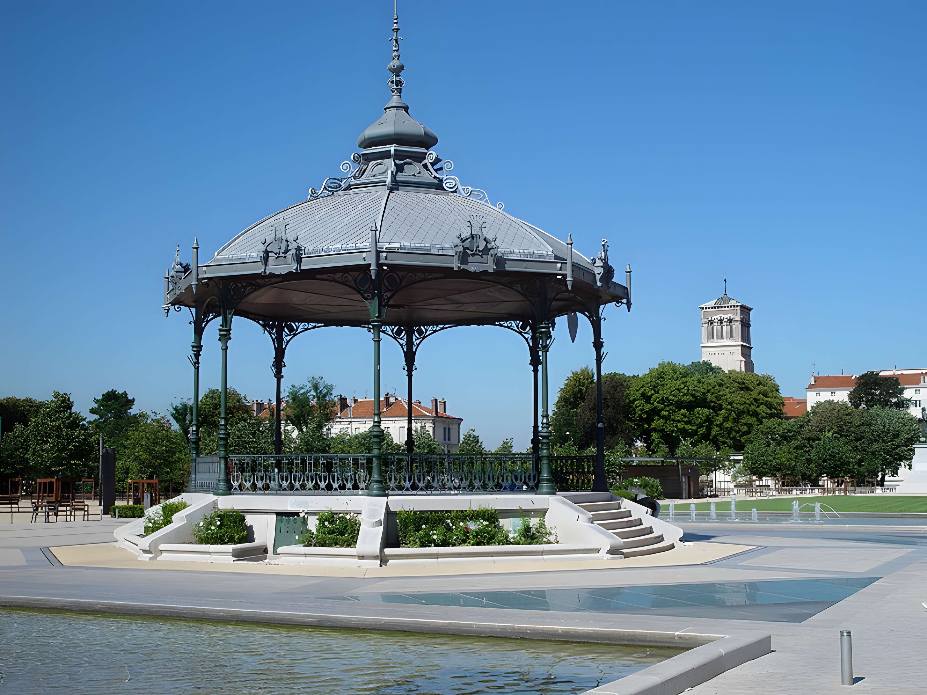 Kiosque Peynet de Valence