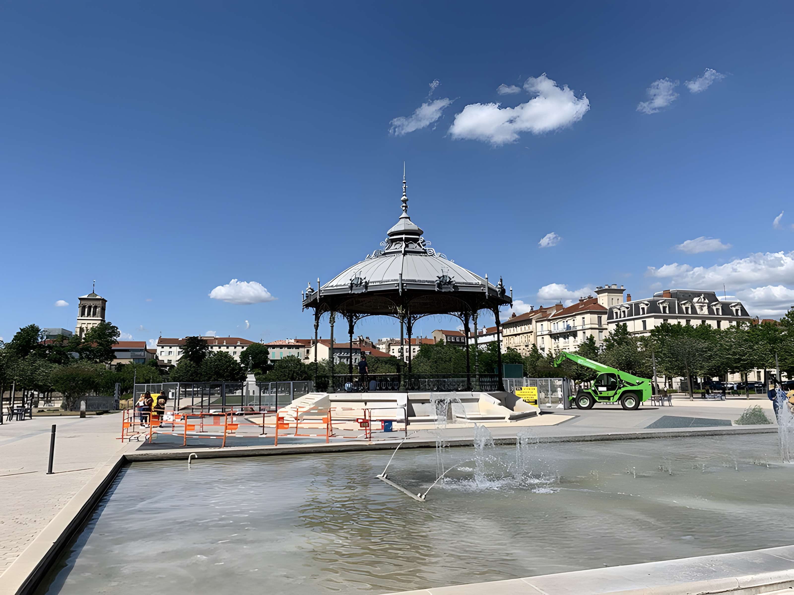 Kiosque Peynet de Valence