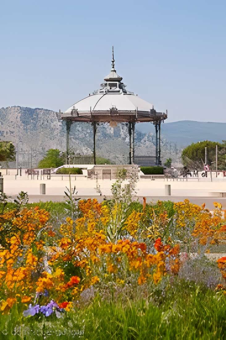 Kiosque Peynet de Valence
