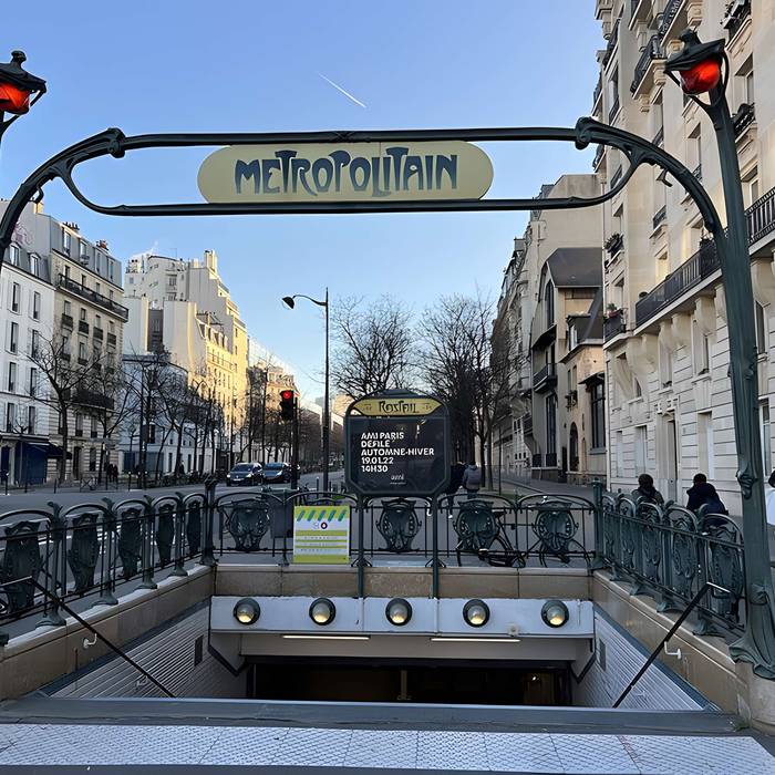 Photo de Métropolitain, station Mouton-Duvernet