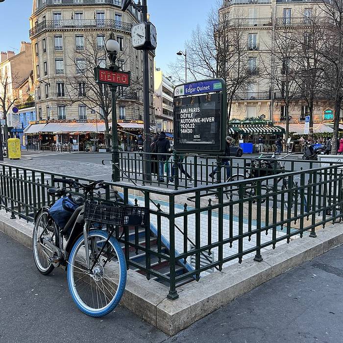 Photo de Métropolitain, station Mouton-Duvernet