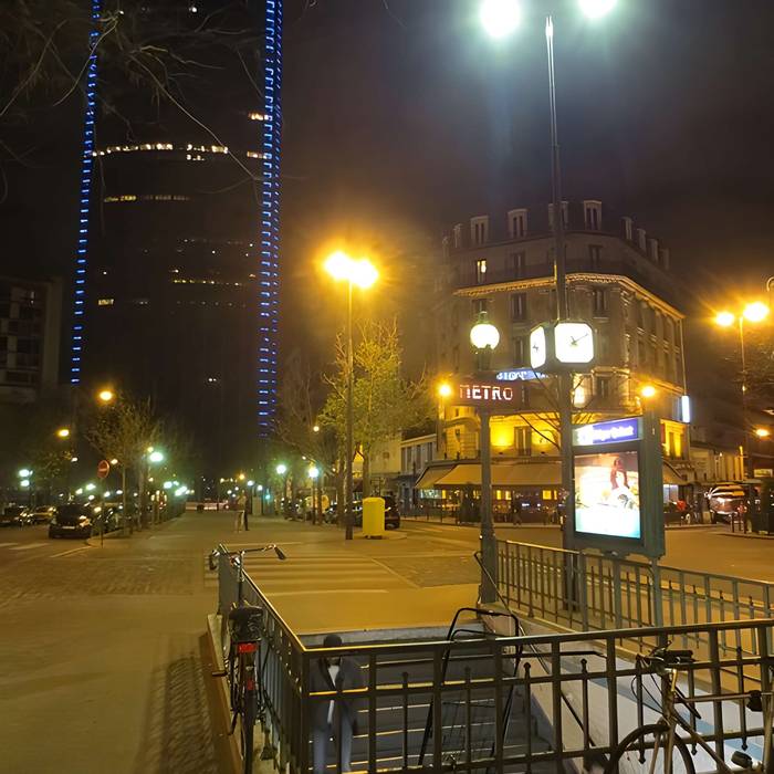 Photo de Métropolitain, station Mouton-Duvernet