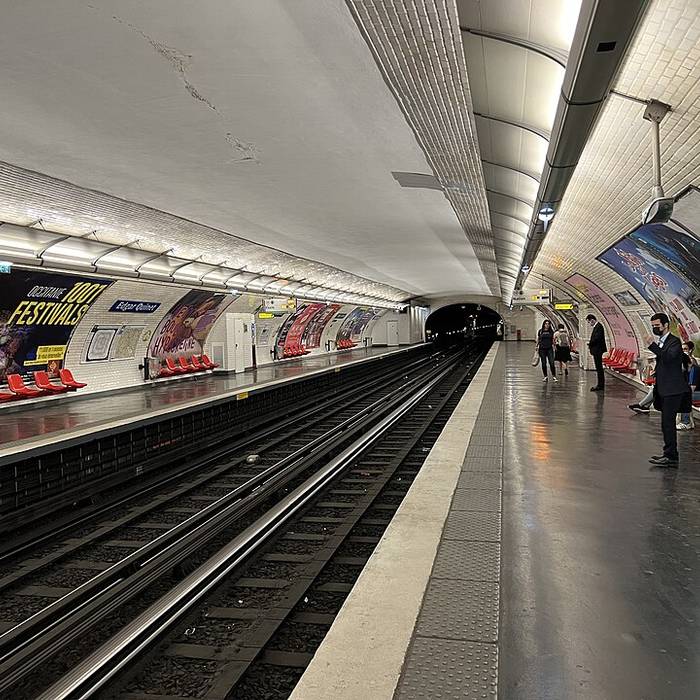 Photo de Métropolitain, station Mouton-Duvernet