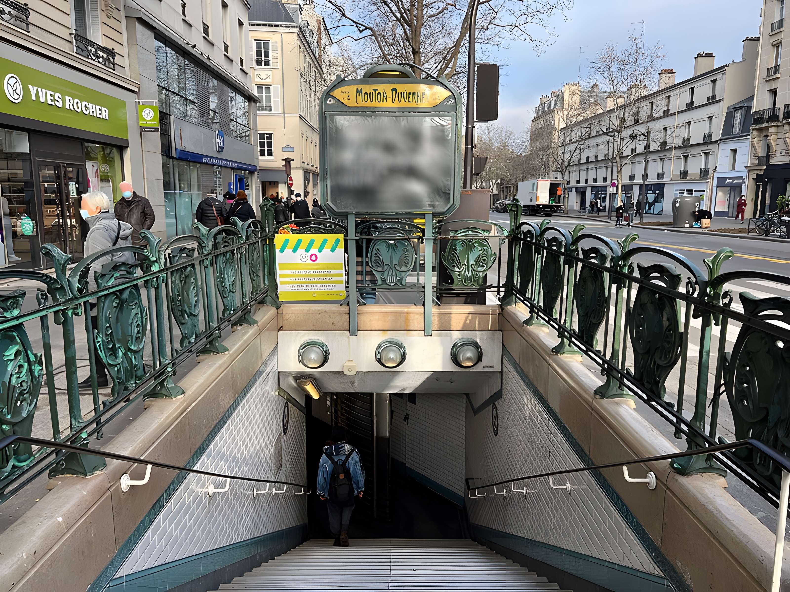 Métropolitain, station Mouton-Duvernet