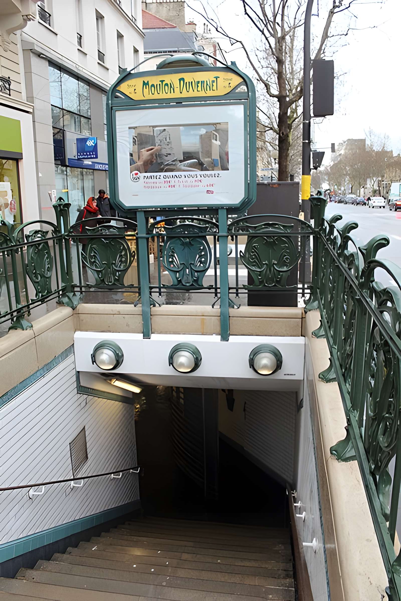 Métropolitain, station Mouton-Duvernet