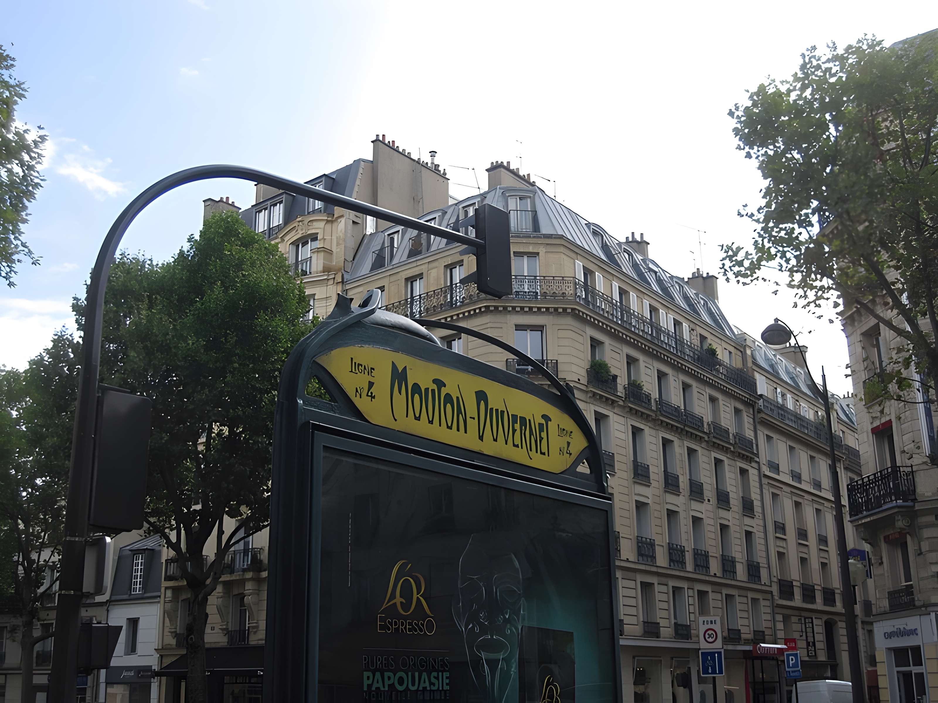 Métropolitain, station Mouton-Duvernet